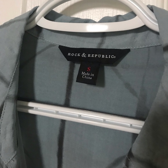 ✌️ Rock & Republic Shirt - Picture 3 of 4